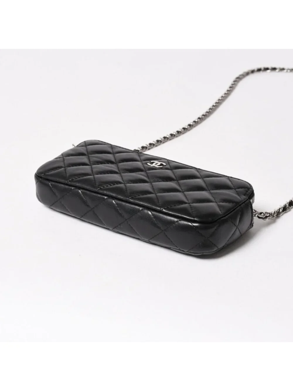 Chanel Chain Wallet on CC Logo Lambskin Black Silver Shoulder Bag